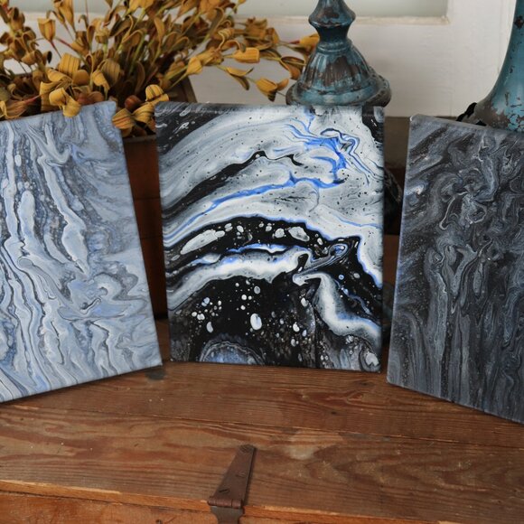 Set of Three Canvas Paintings * Set * Paint Pour * Blue / Black / White / Gray - Picture 7 of 7